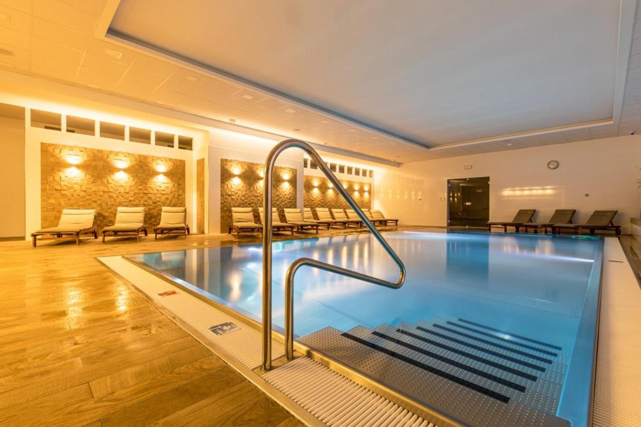 Spa Moser Apartments كارلوفي فاري المظهر الخارجي الصورة