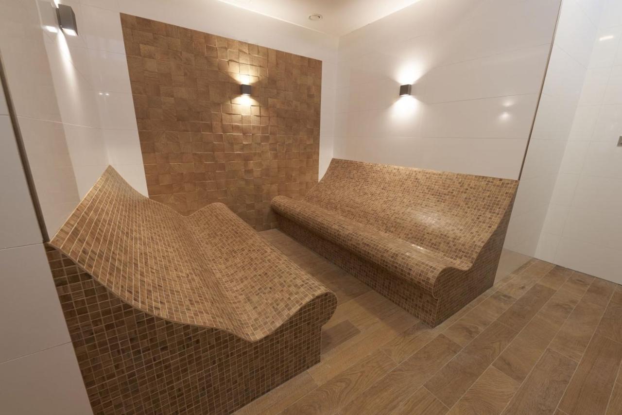 Spa Moser Apartments كارلوفي فاري المظهر الخارجي الصورة