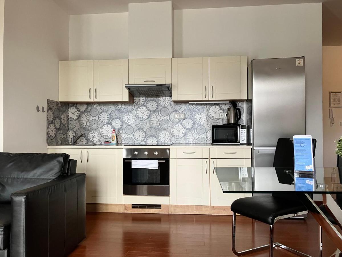 Spa Moser Apartments كارلوفي فاري المظهر الخارجي الصورة